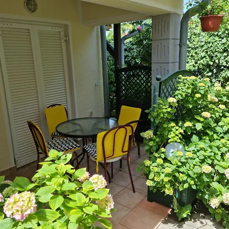 Apartments Zoretic Malinska Exterior photo